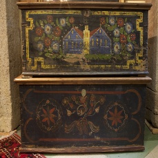 Painted Blanket Chest - antique